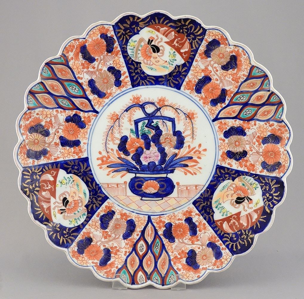 Japanese Imari Porcelain Lobed Dish, 12 1/2" Diameter. (1 of 3)