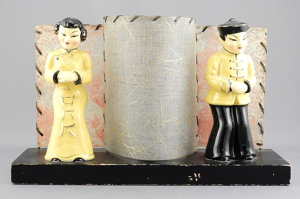 Vintage Asian Figures Radio Lamp, 7 x 11 7/8 x 3 1/2". (1 of 2)