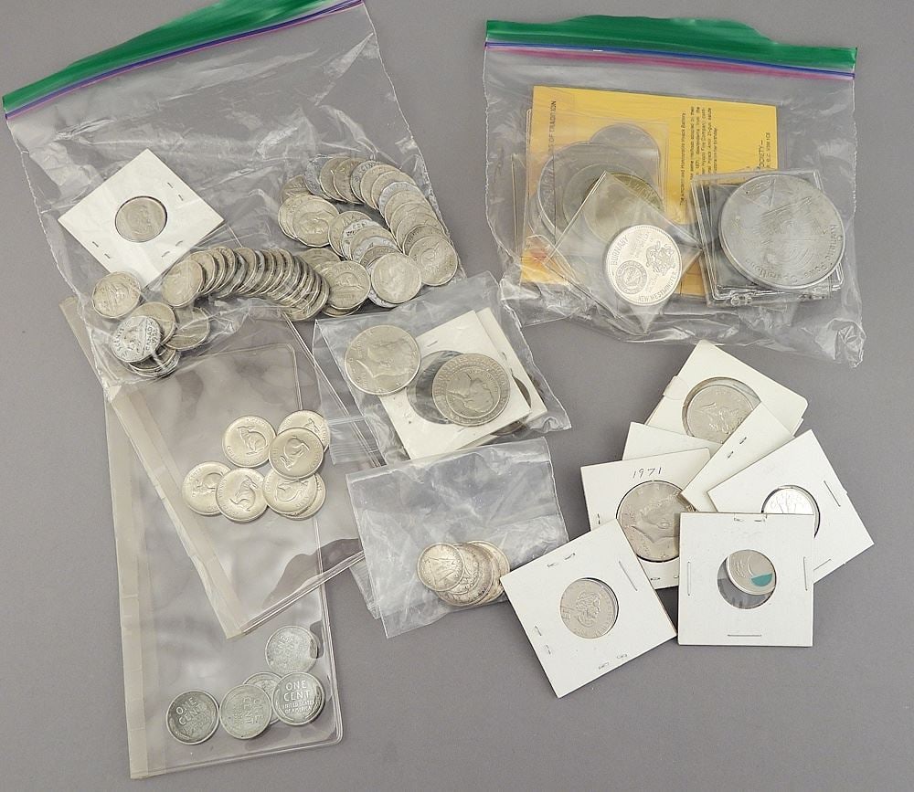 Collection of Various US & Canadian Coinage/Tokens/Medallions. (1 of 4)