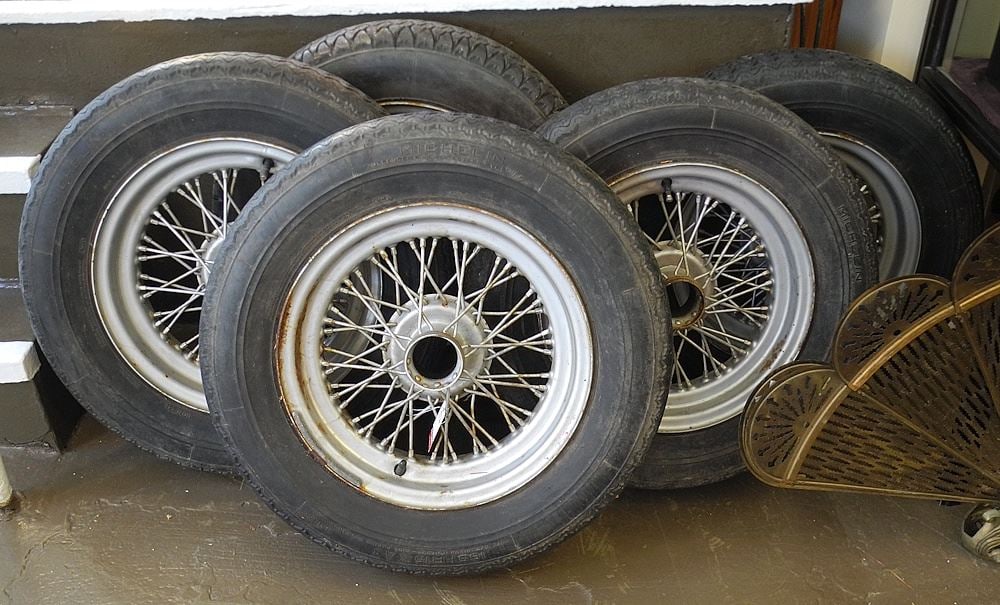 5MG 15" Wine Wheels.