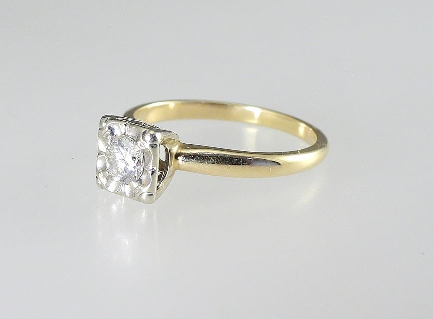 14K Diamond Ring, Size , 2.53g. - 3