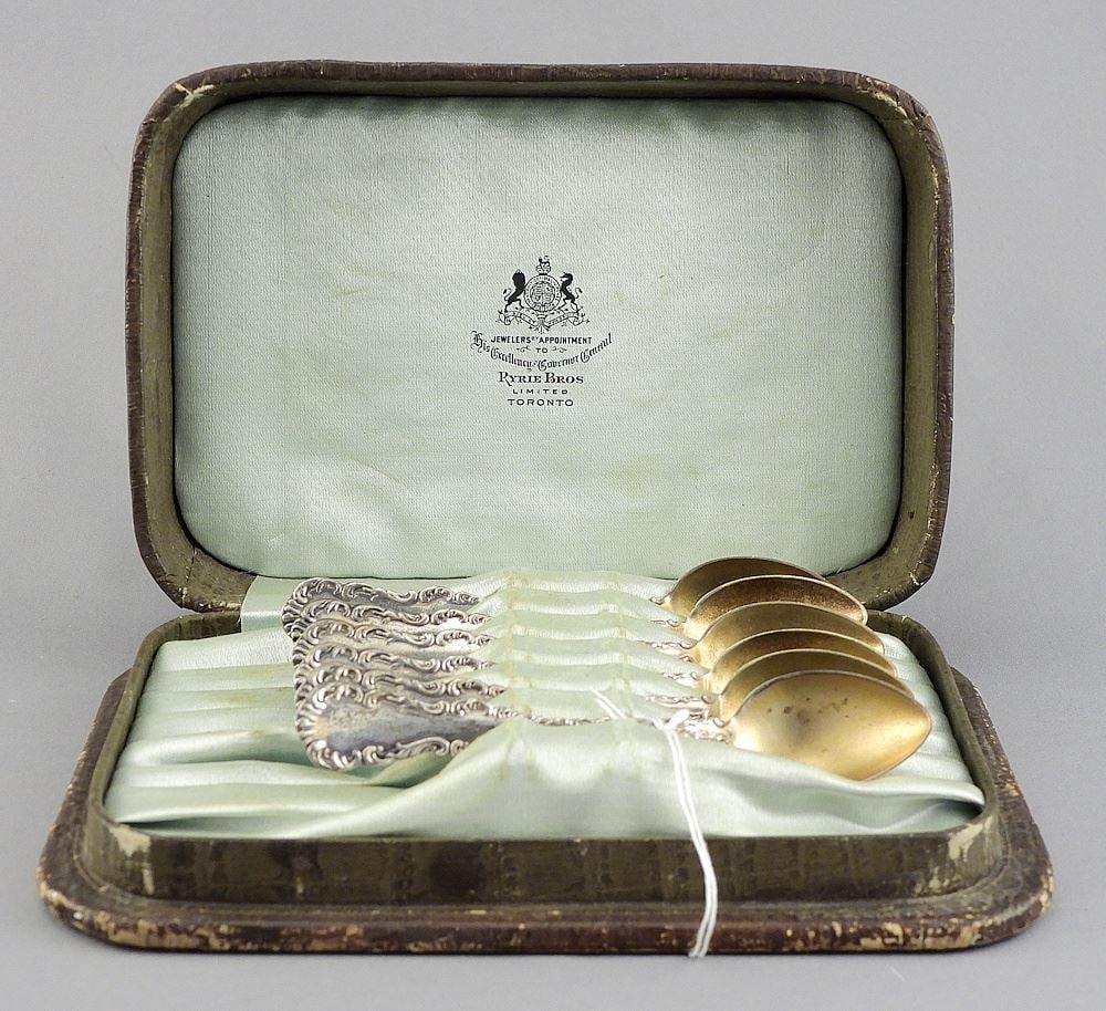 Set of 6 Sterling Coffee Spoons in Case, 36.18 Grams. (1 of 6)