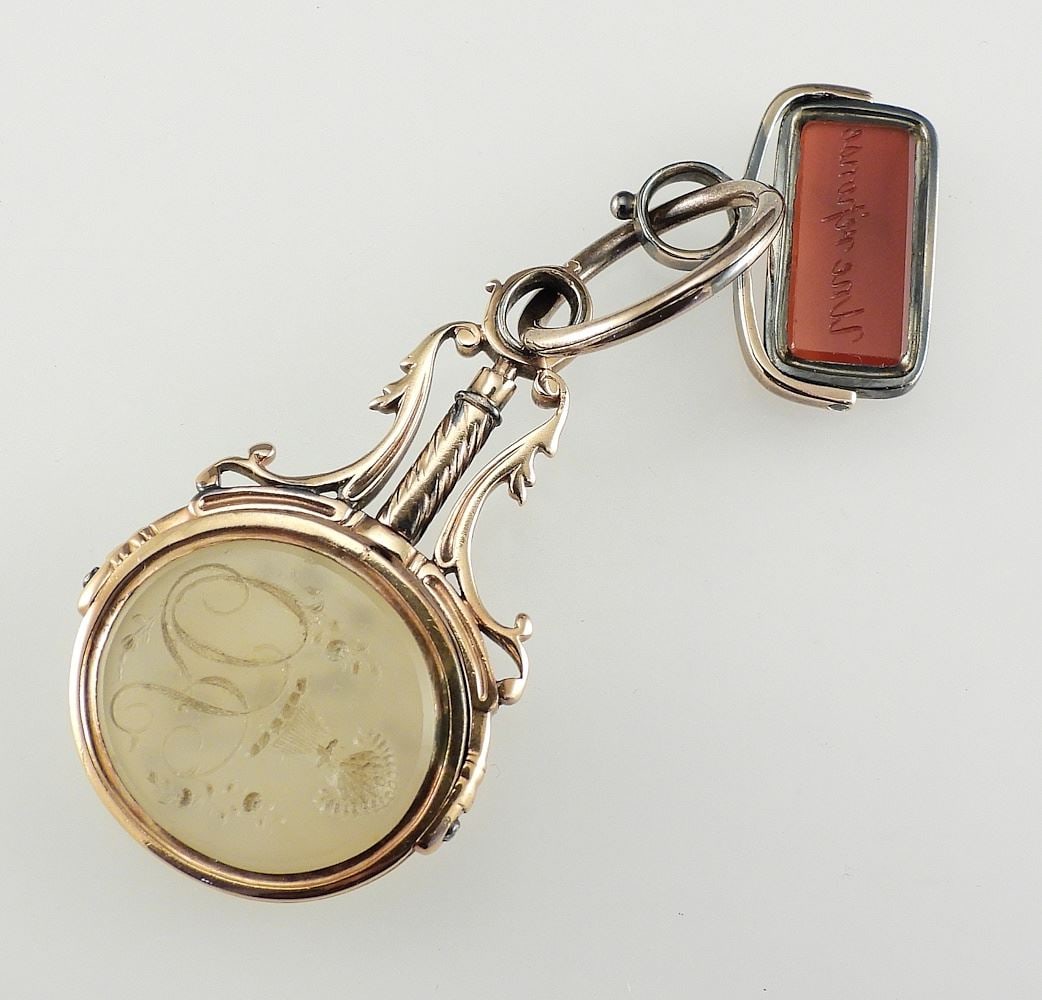 19th C. Gold Tone Revolving Intaglio Seal Fob w/French Fob, 14.6g. (1 of 3)