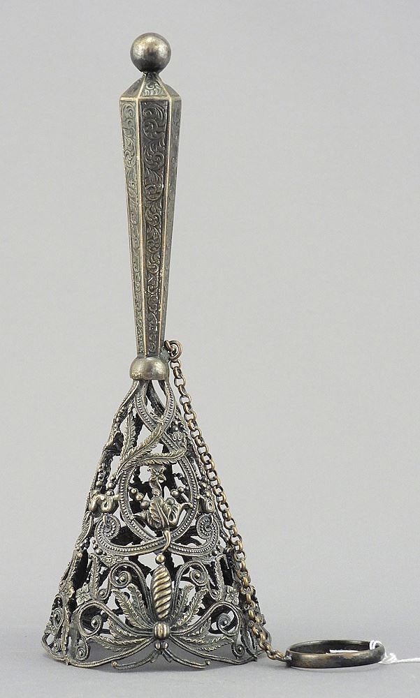 Silver Plated Bouquet Holder, 6 1/4"L.: Silver Plated Bouquet Holder, 6 1/4"L.