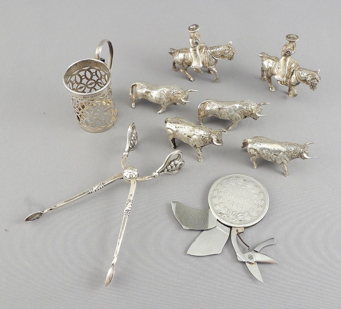 Collection of Silver & Silver Plated Sundries: Pamplona Bulls/Nips/Coin Knife, TW 232g. (1 of 5)
