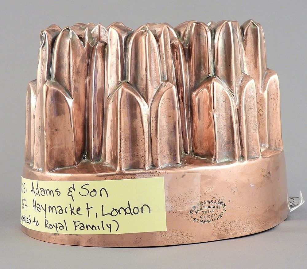 W.S.Adams & Son London Copper Jelly Mold, 6" x 4" x 4 1/2"h. (1 of 4)