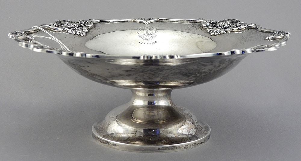 Hallmarked Sterling Dish, Golf Trophy Fitting, 3 x 8 1/4" Diam., TW 337g. (1 of 7)