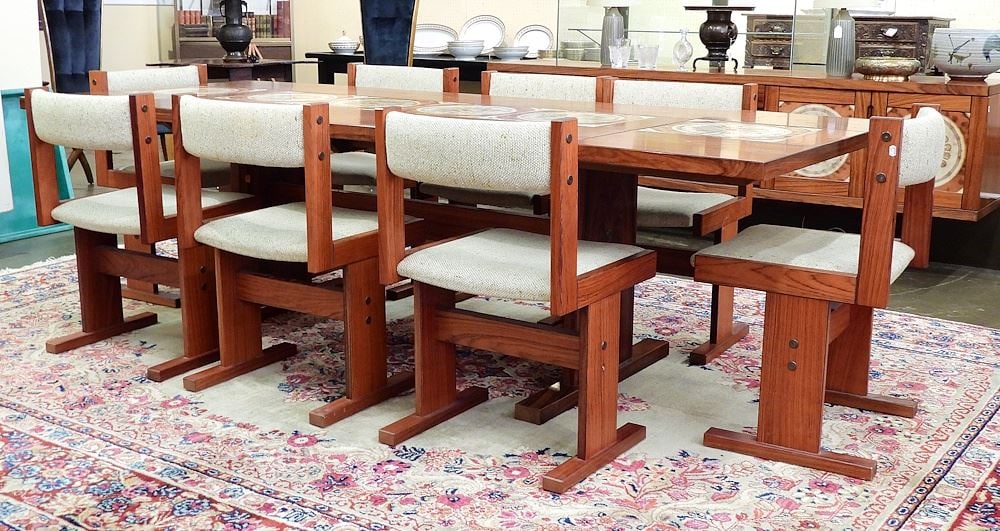 Mid Century Tile Inset Rosewood Dining Table & Eight Chairs & Two Leaves. (1 of 9)