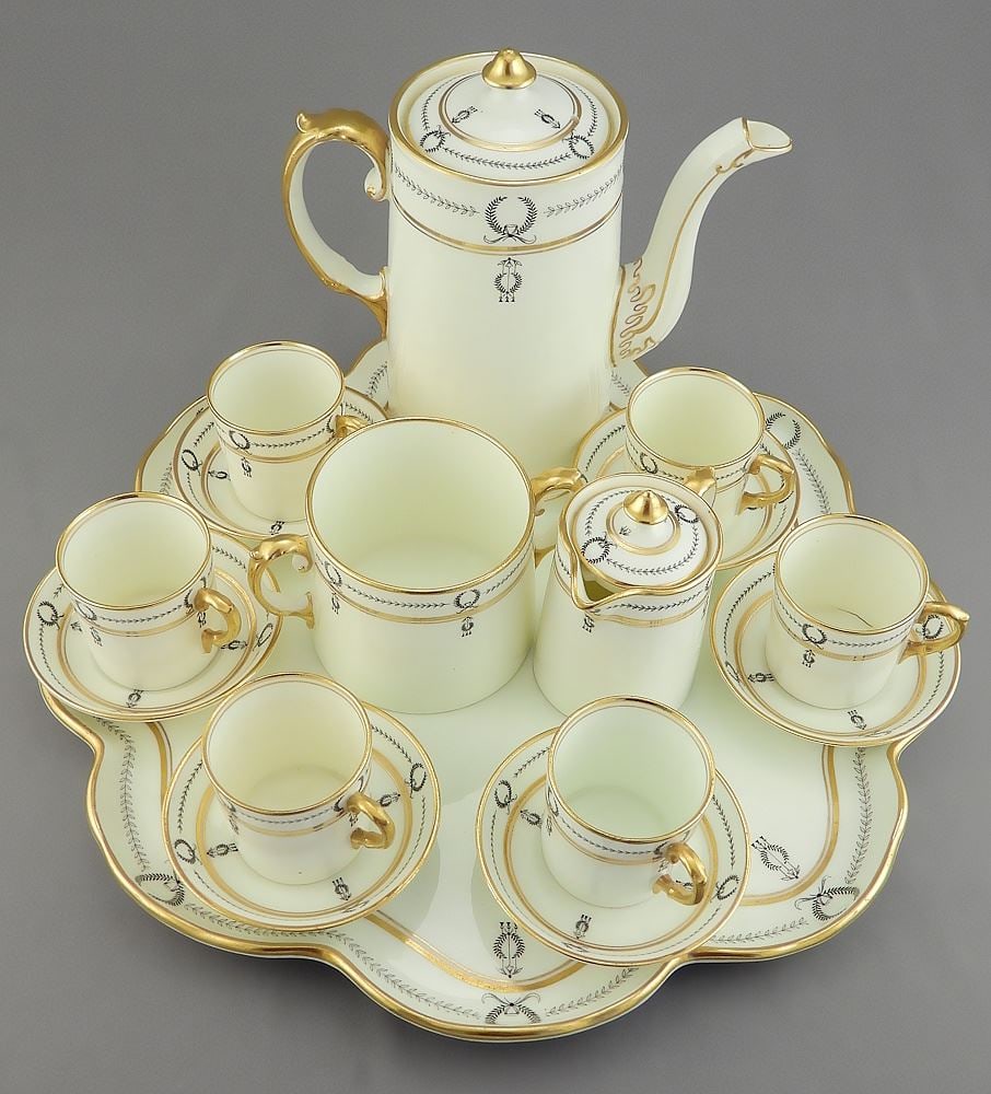 Aynsley Bone China Demitasse Set on Tray. (1 of 6)
