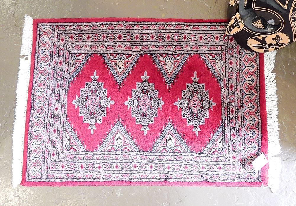 Hand Knotted Persian Mat, Approx. 2'2" x 3'4".: Hand Knotted Persian Mat, Approx. 2'2" x 3'4".