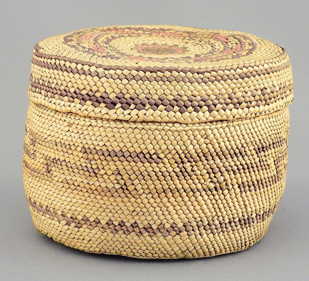 Nuu-Chah-Nulth Covered Basket, 3 1/8 x 4 1/4" Diameter. (1 of 4)