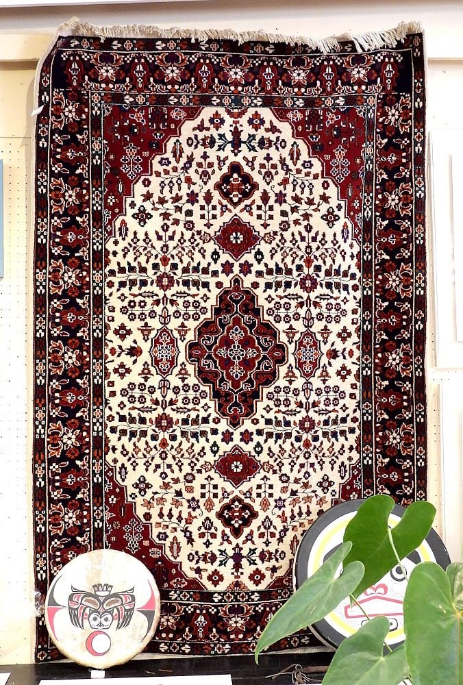 Hand Knotted Indian Wool Carpet Approximately 4'3" x 6'11". (1 of 2)