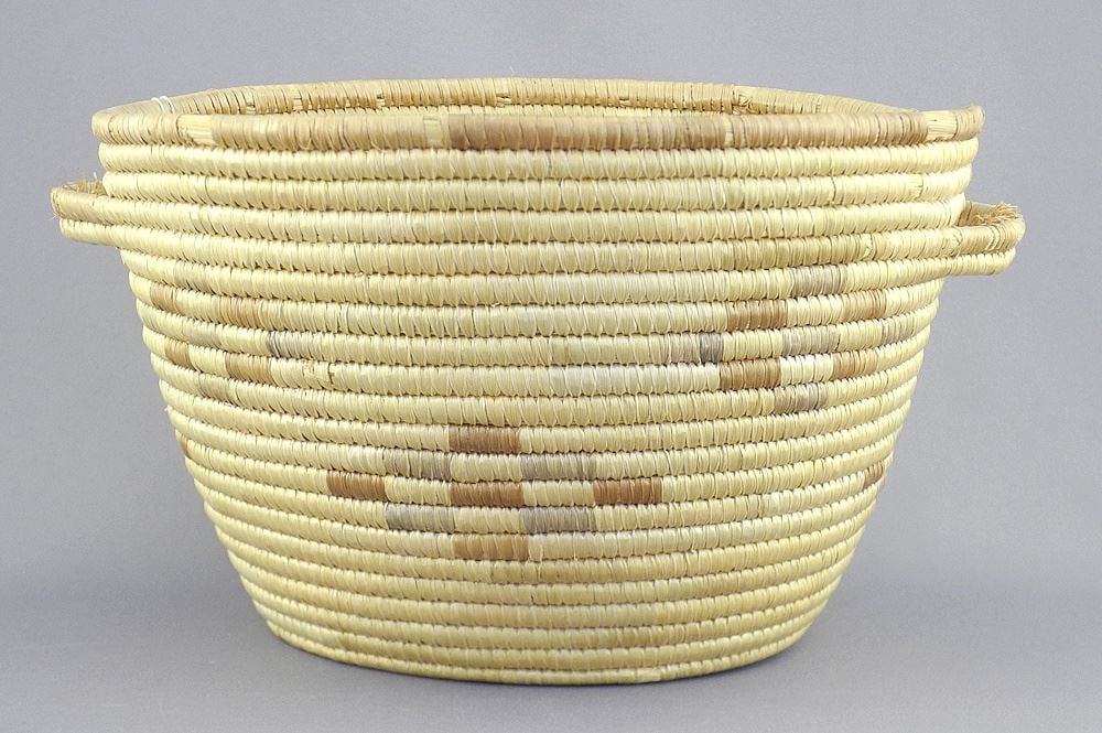 Inuit Coiled Basket, 5 3/8 x 9 1/2 x 7 7/8" (handle fibres noted). (1 of 4)