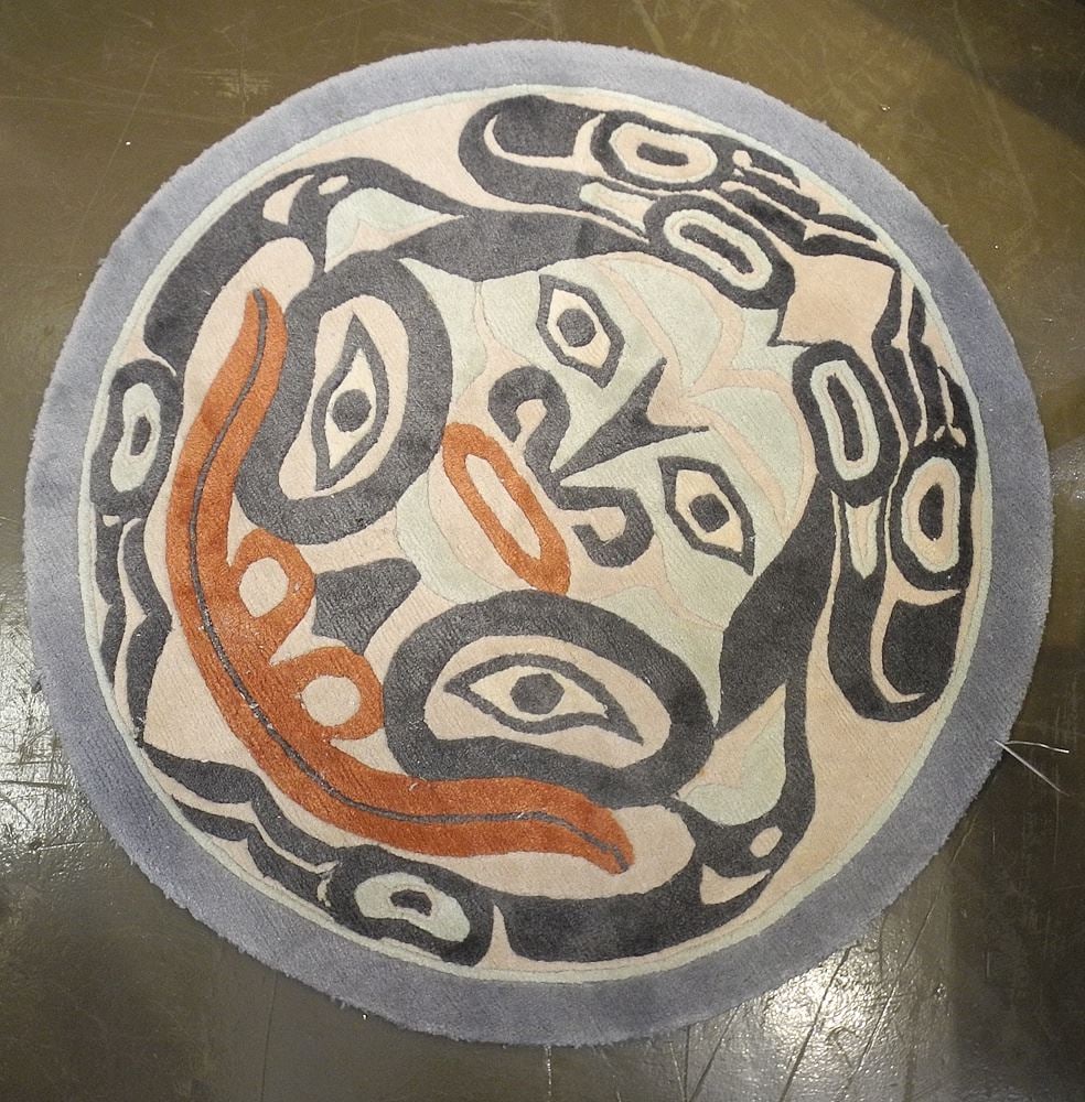 Northwest Coast Design Round Carpet, 37" Diameter. (1 of 1)