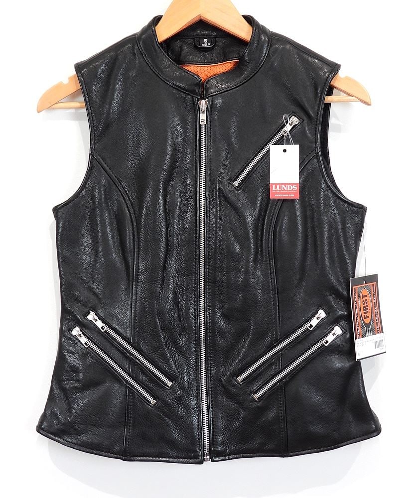 First Classics "The Fairmont Vest", Ladies Small. (1 of 4)