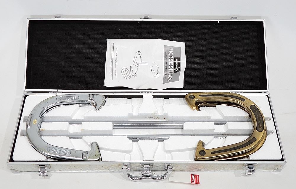 "Sportcraft" Horseshoes Set w/ Aluminum Case, 25"L. (1 of 4)