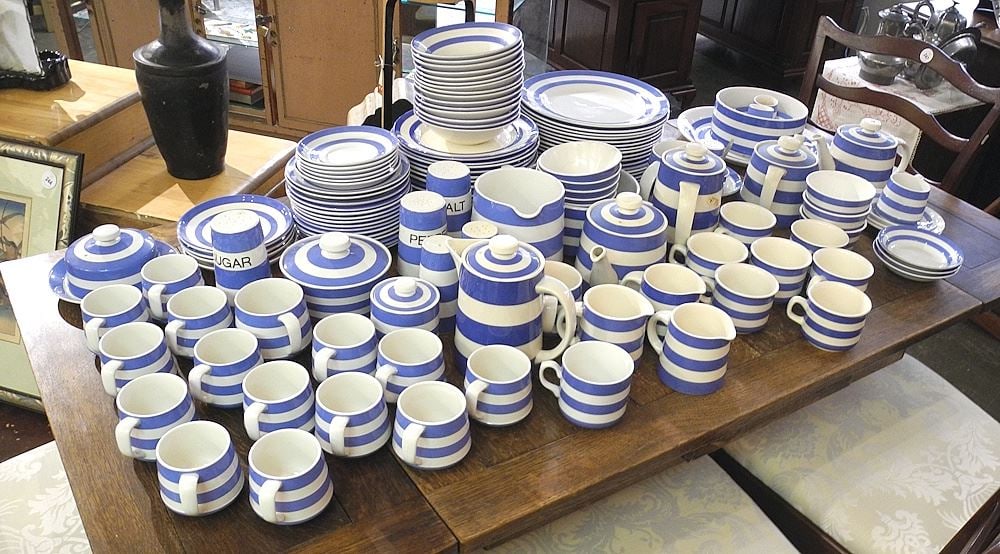 Collection of T.G. Green Cornish Kitchen Ware. (1 of 3)