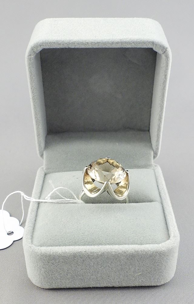Sterling Silver (925) & Smokey Quartz Ring, Size 8, 7.6g w/Box. (1 of 3)