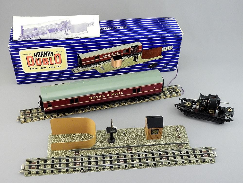 Hornby Duplo T.P.O. Mail Van Set in Original Box, 12 1/2"L. (1 of 3)