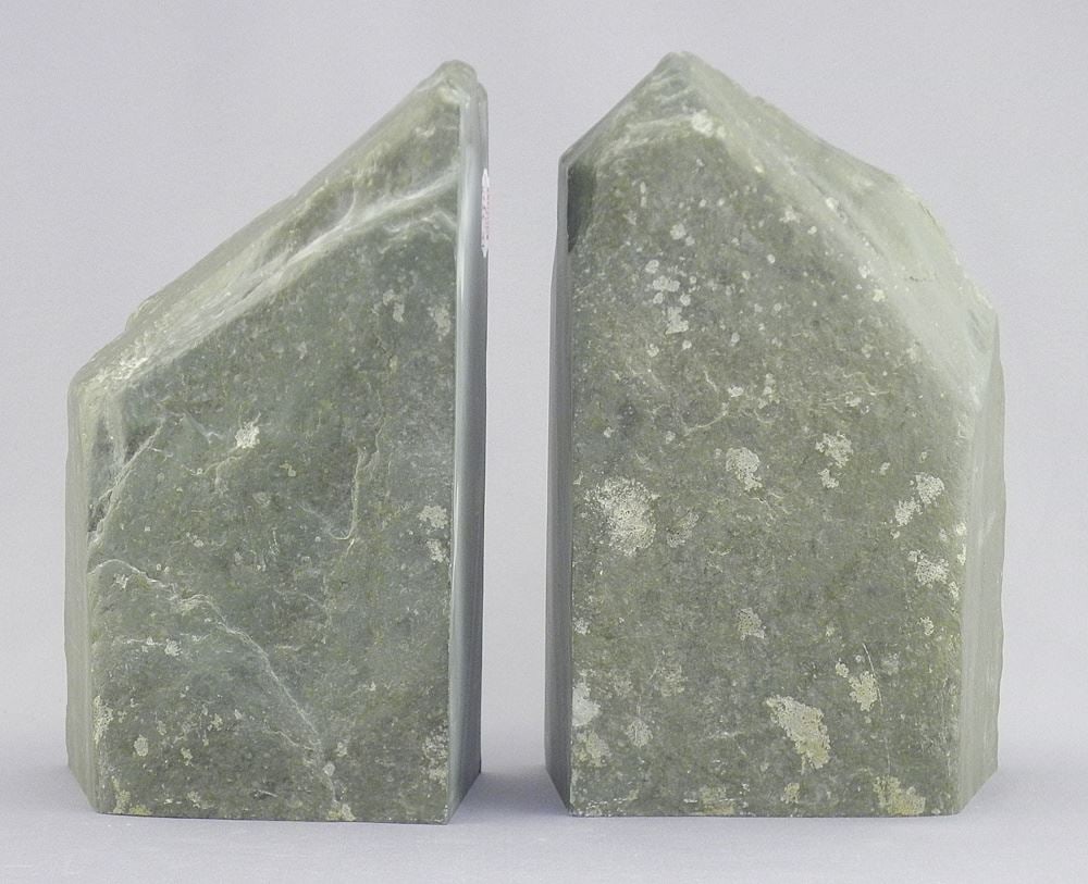 Pair of Mineral Specimen Bookends, 7"h, 4475g. (1 of 2)