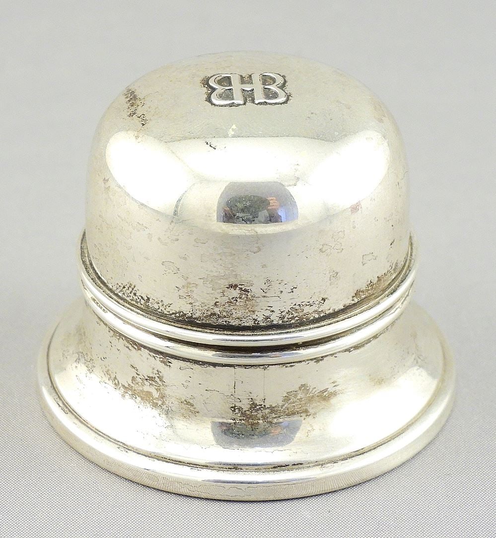 Birks Sterling Silver Ring Box, 1 1/2"h, 62g.: Birks Sterling Silver Ring Box, 1 1/2"h, 62g.