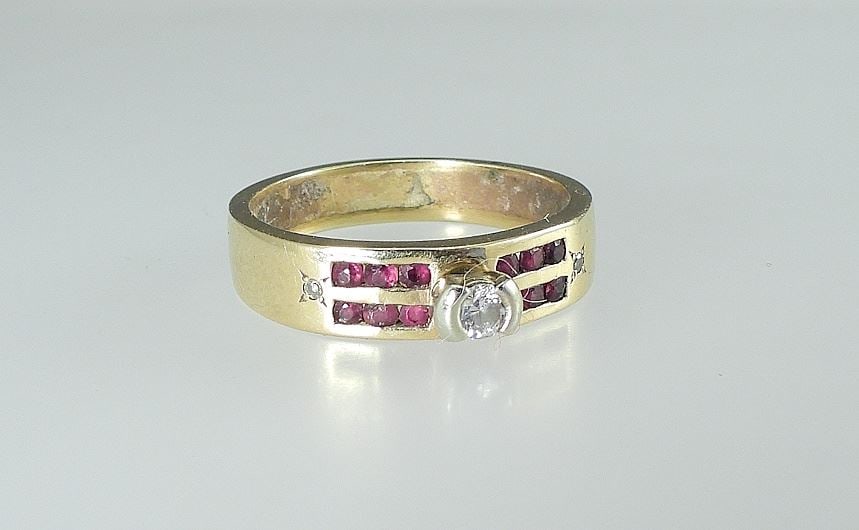 Gold Diamond & Ruby Ring, 9.54 Grams size 12 1/2". (1 of 2)