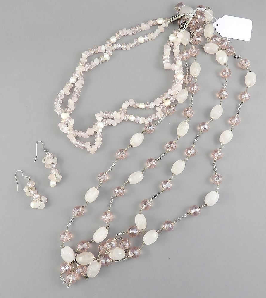 Collection of Freshwater Pearl/Rose Quartz & Pink Austria Crystal Necklace & Earrings.: Collection of Freshwater Pearl/Rose Quartz & Pink Austria Crystal Necklace & Earrings.