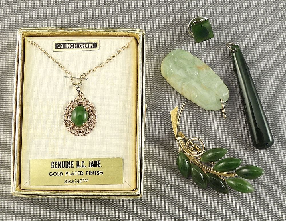 Collection of Jade Jewelry, Pendant w/14K Bail, 5 pcs. (1 of 1)