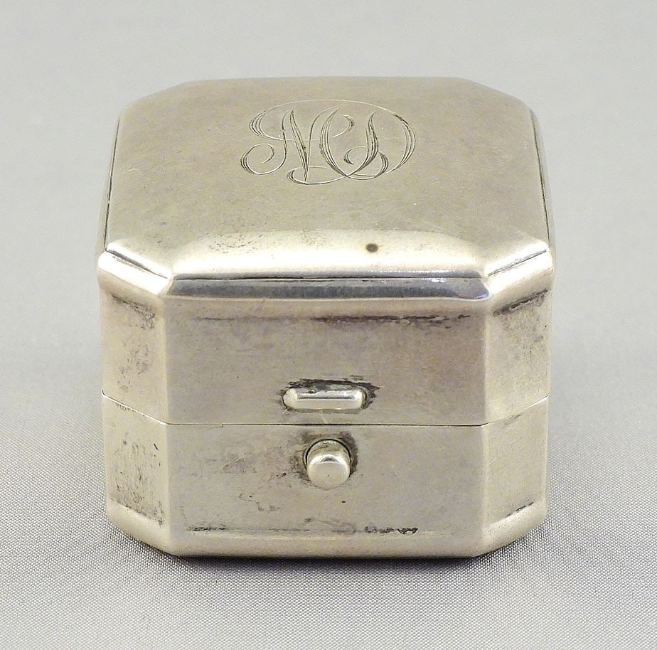 Birks Sterling Silver Square Ring Box, Monogrammed, 1 1/8"h, 39g.: Birks Sterling Silver Square Ring Box, Monogrammed, 1 1/8"h, 39g.