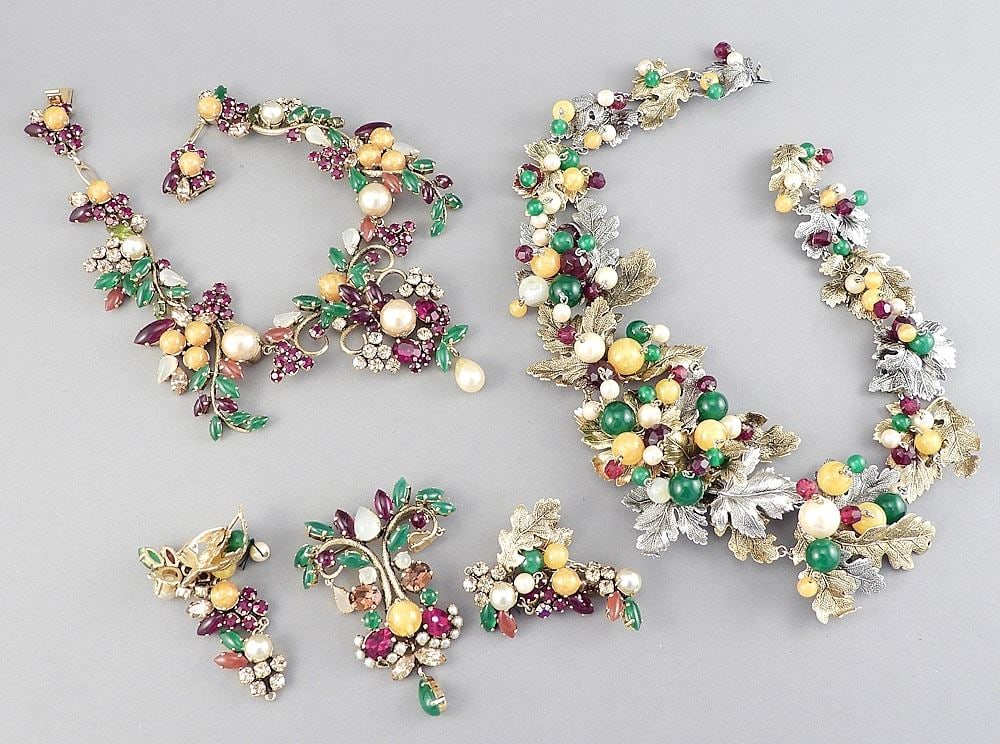 Collection of Christian Dior Necklaces/Brooch/Earrings.: Collection of Christian Dior Necklaces/Brooch/Earrings.