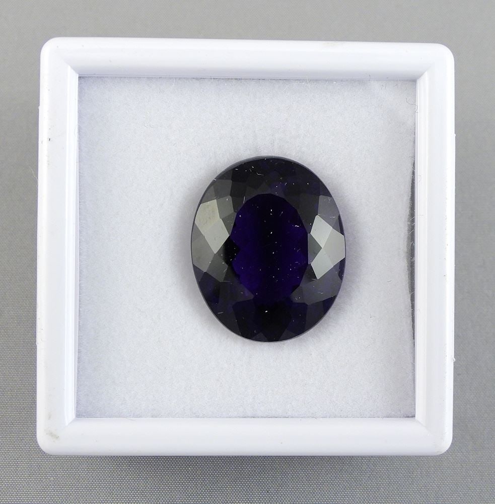 33ct Oval Modified Brilliant Cut Amethyst w/Appraisal 1028.: 33ct Oval Modified Brilliant Cut Amethyst w/Appraisal 1028.