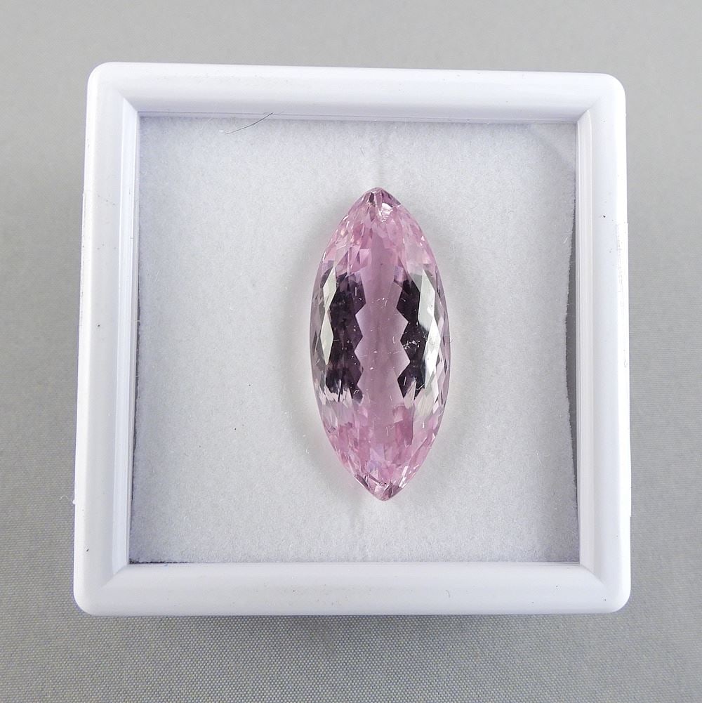 31.39ct Marquise Modified Brilliant Cut Kunzite w/Appraisal 1034.: 31.39ct Marquise Modified Brilliant Cut Kunzite w/Appraisal 1034.
