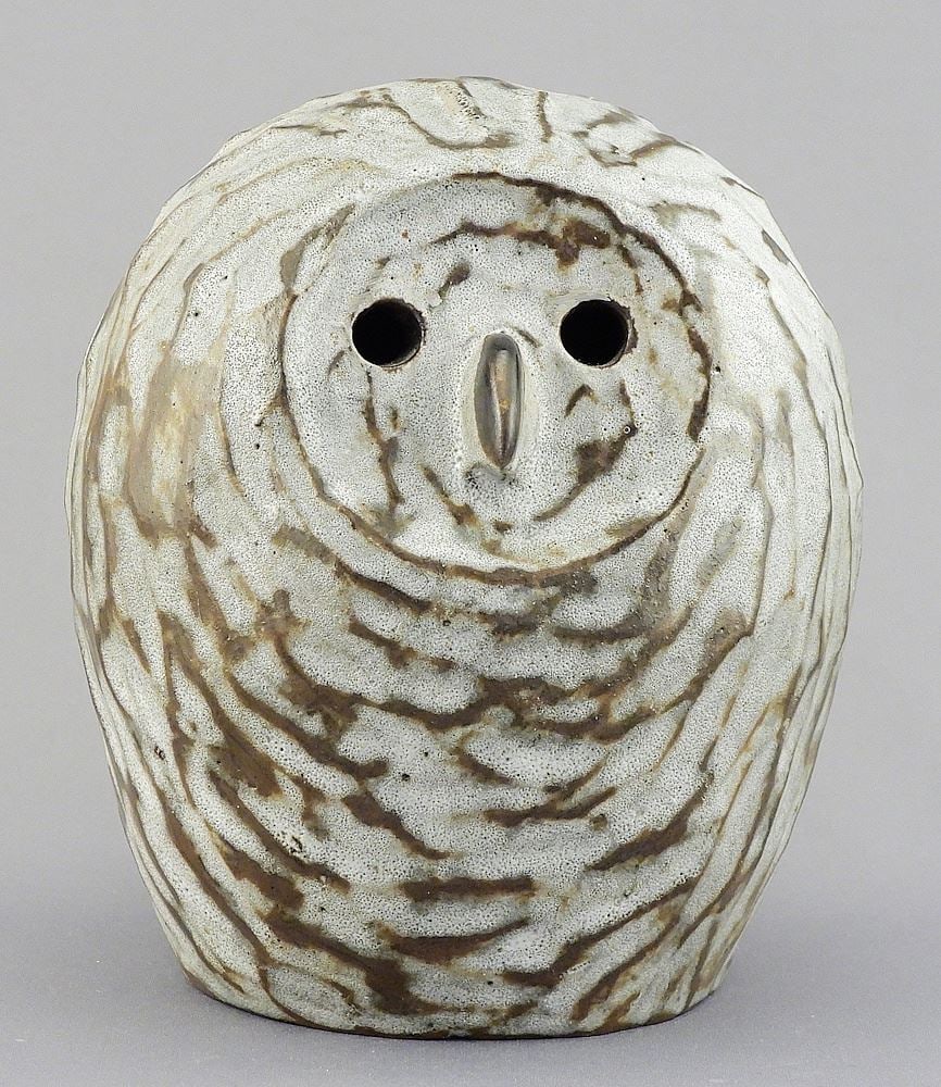 Stoneware Owl Monogrammed TK (Thomas Kakinuma). (1 of 5)