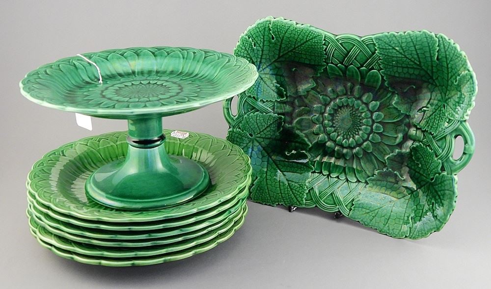 Eight Pcs of Wedgwood Majolica Compote/Dish/Side Plate, 8 5/8 - 11" w. (1 of 5)