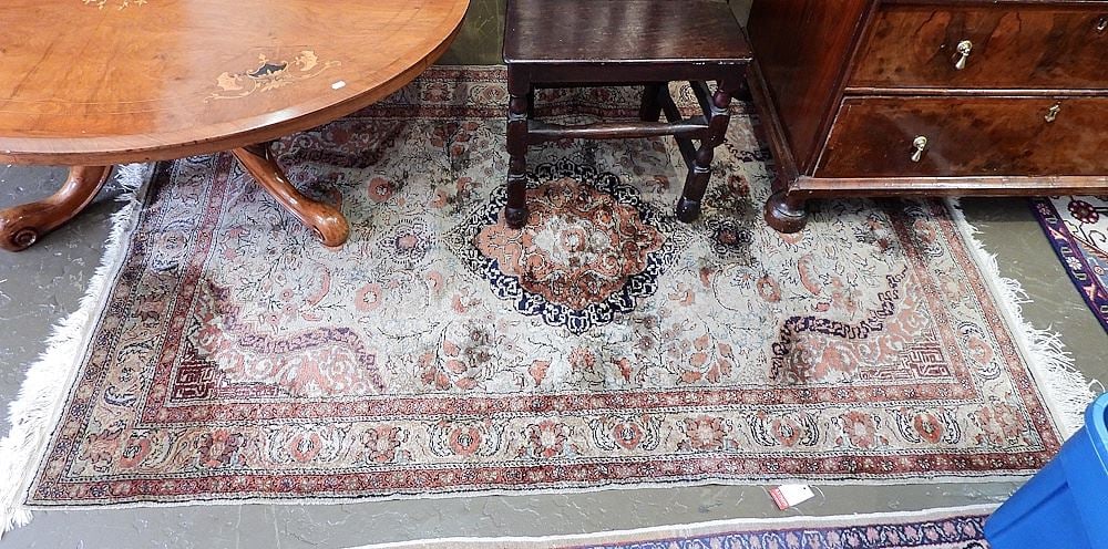 Hand Knotted Persian Silk & Cotton Carpet, Approximately 3'11" x 6'6".: Hand Knotted Persian Silk & Cotton Carpet, Approximately 3'11" x 6'6".
