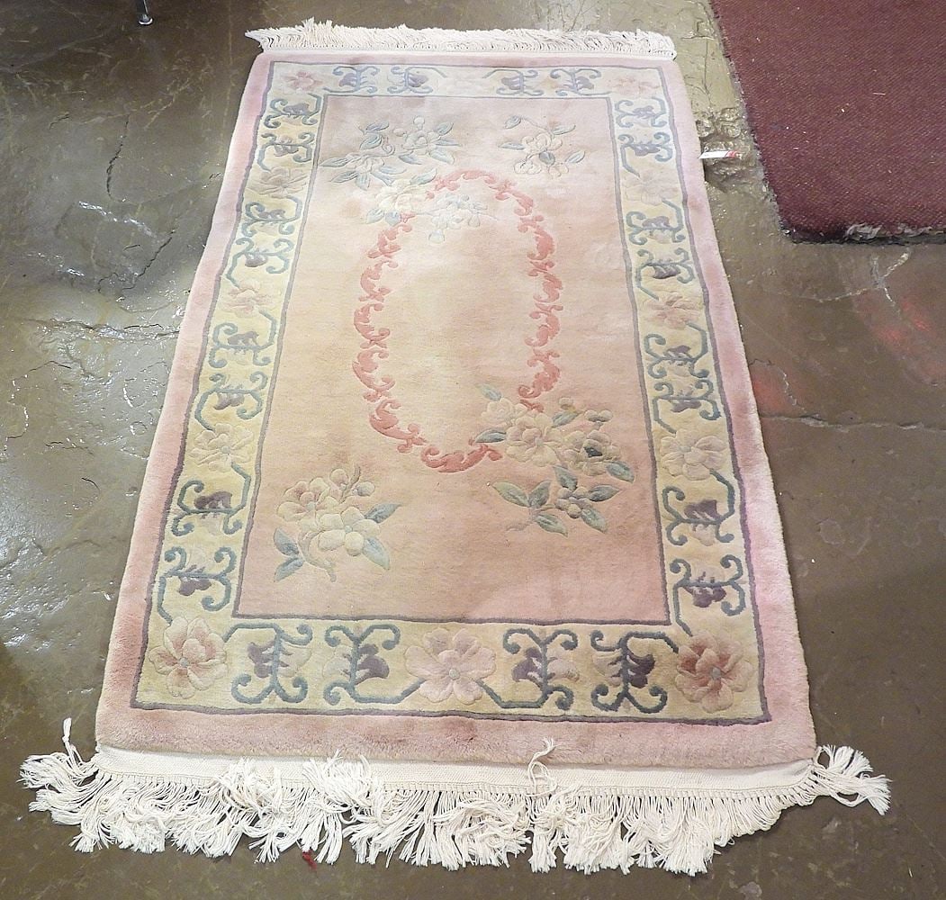 Chinese Wool Carpet Approximately 3'2" x 5'11". (1 of 2)