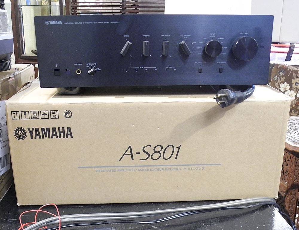 Yamaha A-S801 Integrated Amplifier w/Original Box. (1 of 2)