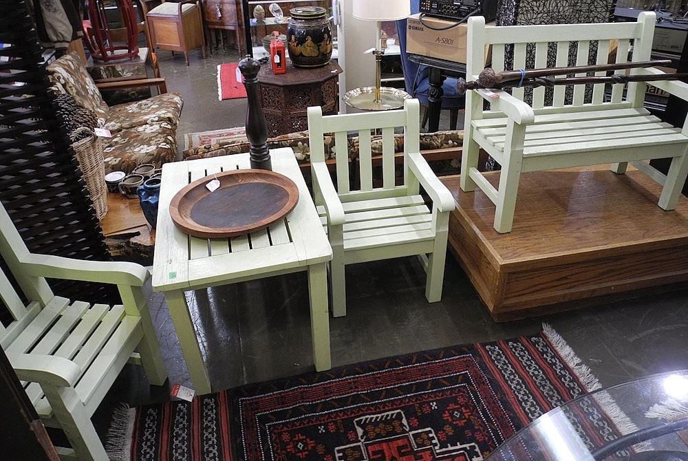 Youth Four Piece Green Painted Solid Teak Garden/Outdoor Table Set, Table 29 3/4"L.: Youth Four Piece Green Painted Solid Teak Garden/Outdoor Table Set, Table 29 3/4"L.