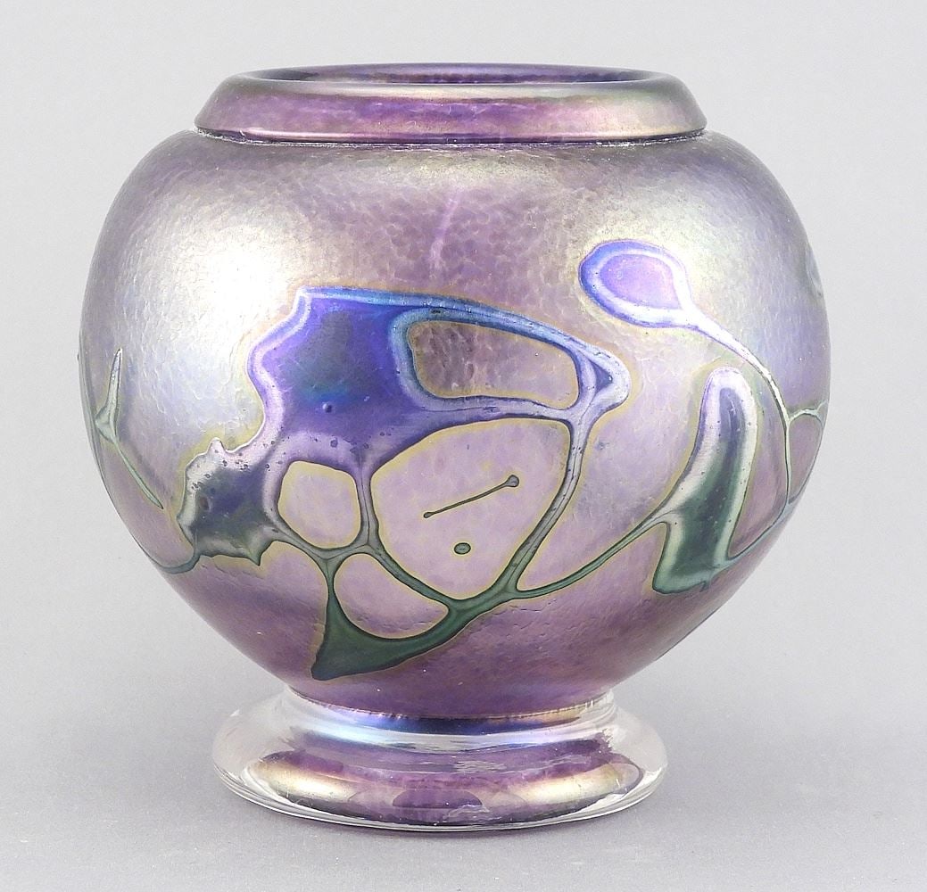 Art Glass Vase signed with Label Robert Held Art Glass, 5"h. (C) (1 of 4)