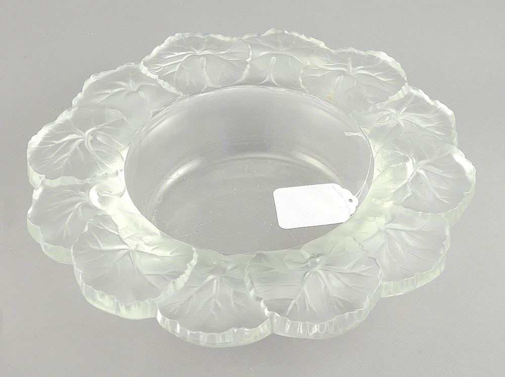 Lalique France "Honfleur" Crystal Bowl, 8 1/2".: Lalique France "Honfleur" Crystal Bowl, 8 1/2".