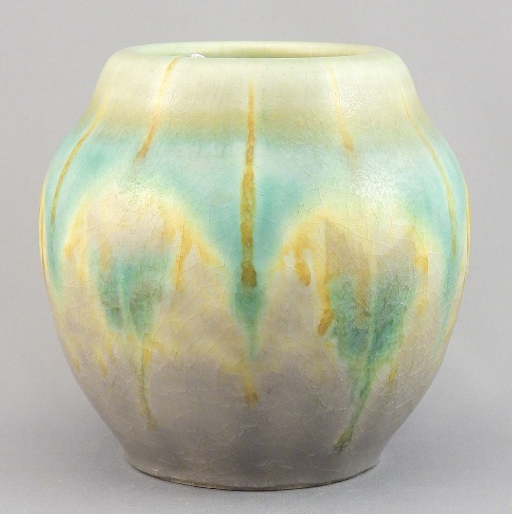 Pilkingtons Royal Lancastrian Vase, Impressed ETR 202 (crazing noted).: Pilkingtons Royal Lancastrian Vase, Impressed ETR 202 (crazing noted).