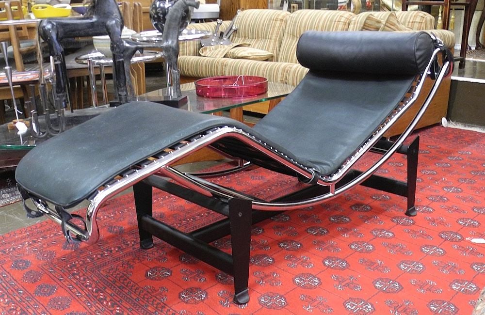 Corbuster-Style Chaiselong, 65"L.: Corbuster-Style Chaiselong, 65"L.