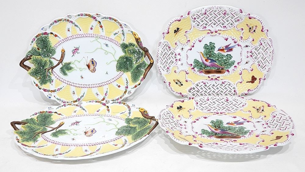 2 Pairs of Chelsea House Pierced Porcelain Wall Plates, 13 3/4" Largest. (1 of 3)