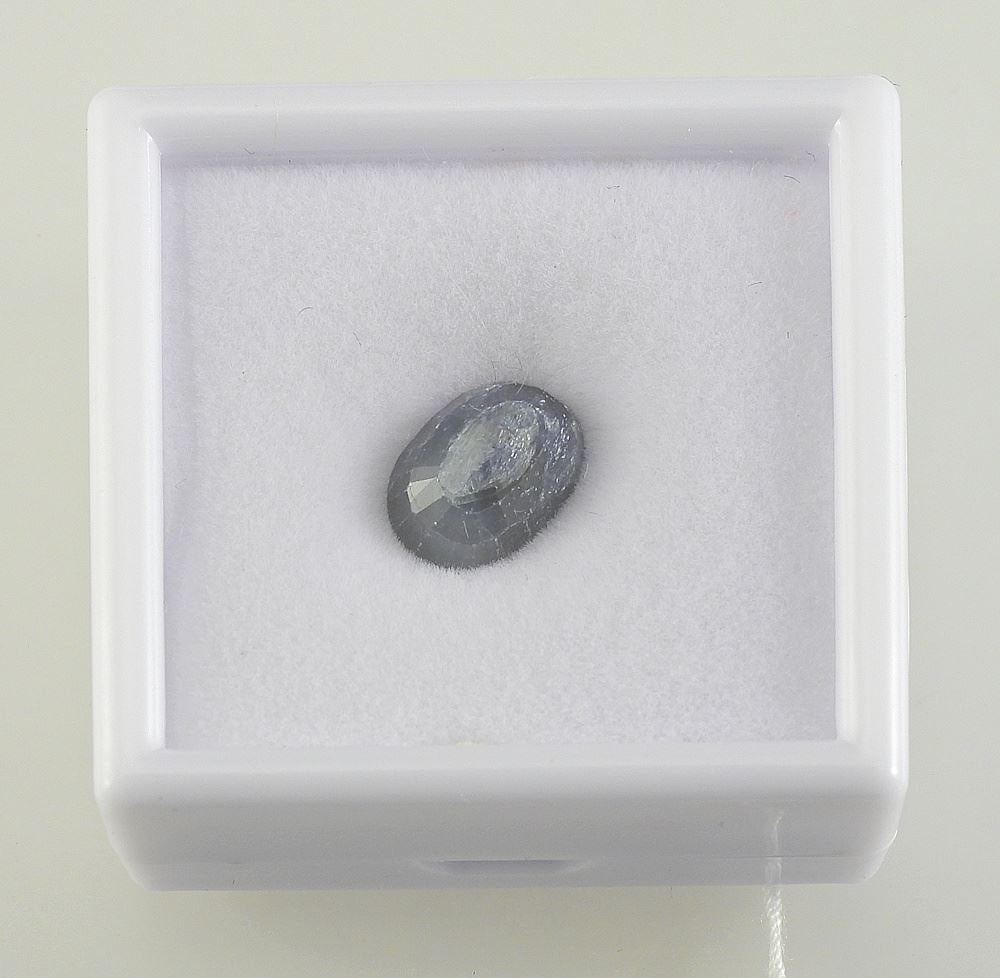 5.9ct Natural Blue Sapphire, Untreated, Oval Cut.: 5.9ct Natural Blue Sapphire, Untreated, Oval Cut.