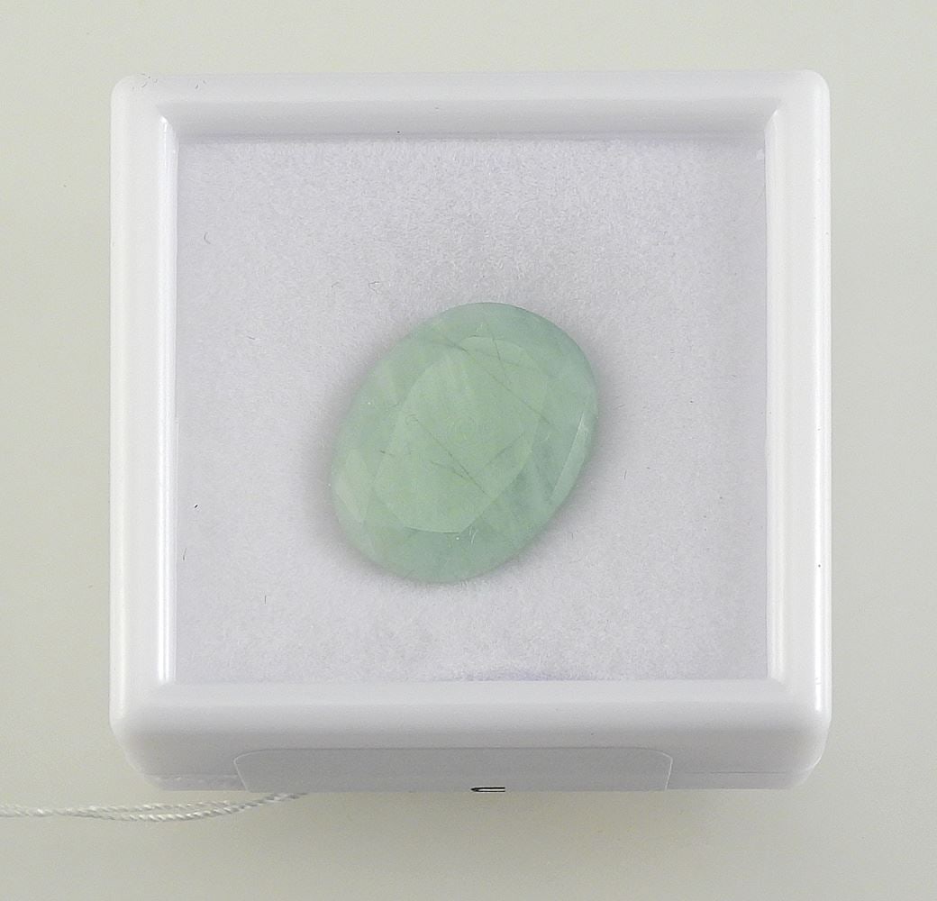 13.1ct Natural Emerald, Untreated, Oval Cut. (1 of 1)
