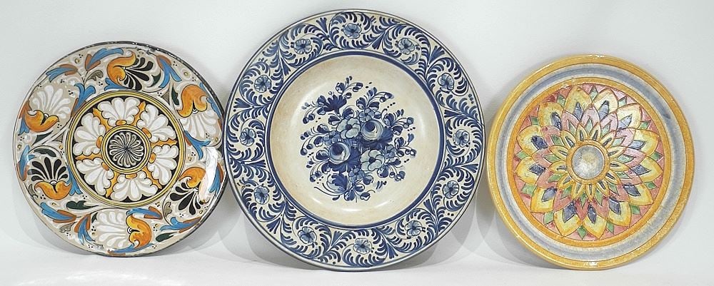 Three Italian Pottery Dishes, 8 - 9 1/2" Diameter. (1 of 3)