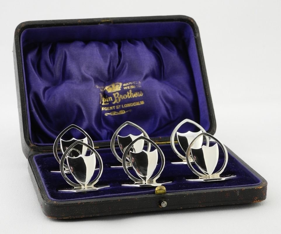 Cased set of Place Card Holders. (1 of 5)