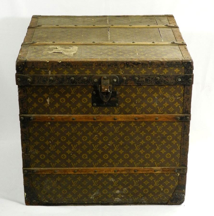 Vintage Louis Vuitton canvas logo steamer trunk, (1 of 9)