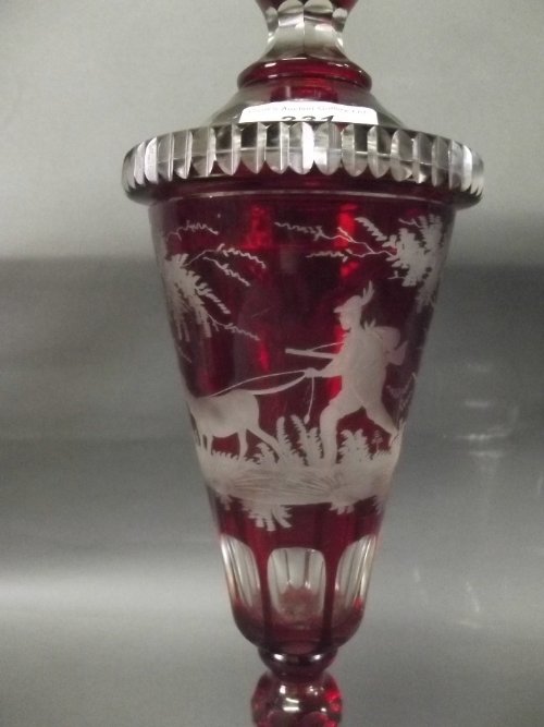 A large Bohemian ruby etched glass vase and cover - 3