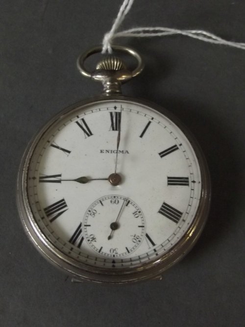 Enigma pocket online watch